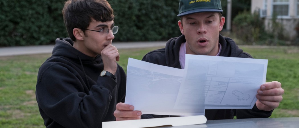 Hauptfiguren in Staffel 1 von „American Vandal“: Schulzeitungsreporter Peter Maldonado und Schulclown Dylan Maxwell (Foto: Netflix)