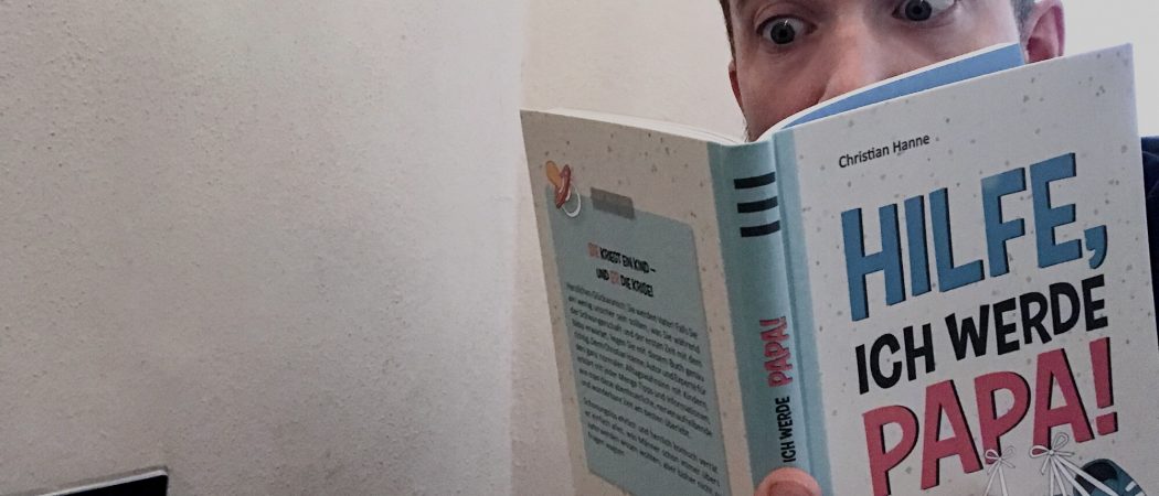 Klolektüre: Christian Hannes Taschen- und Geschenkebüchlein „Hilfe, ich werde Papa!“